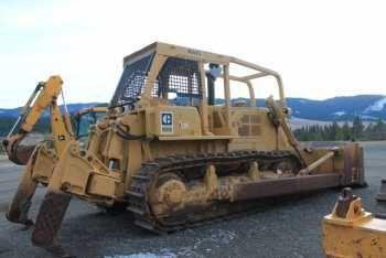 Caterpillar D8H Dozer with Rippers