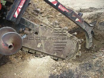 Ditch Witch H1812 Trencher Attachment