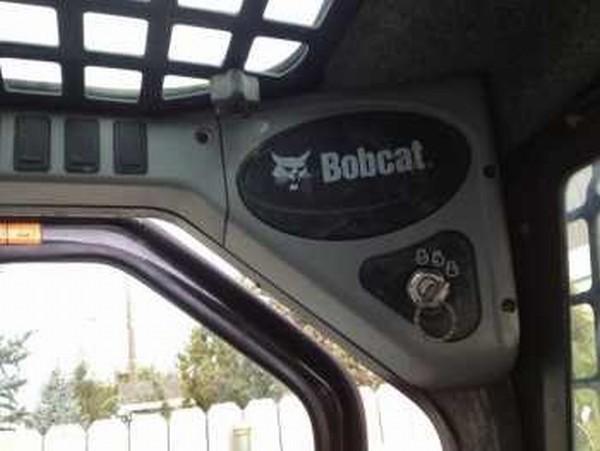 Bobcat A300 All Wheel Steer Loader