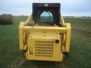 New Holland LX665T Skid Steer w/ Enclosed Cab
