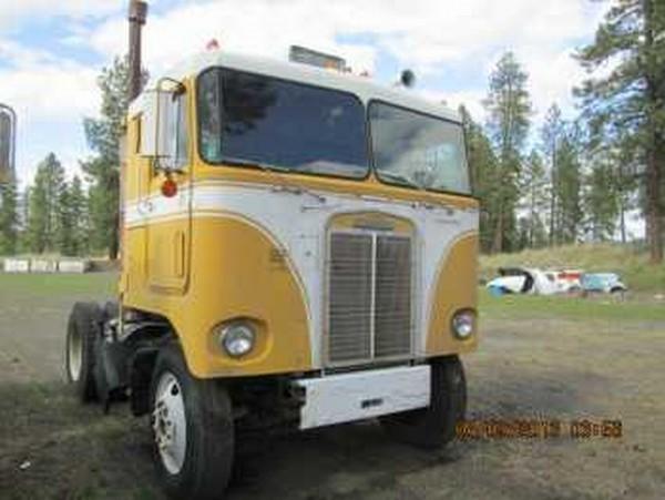 Kenworth DH Tractor
