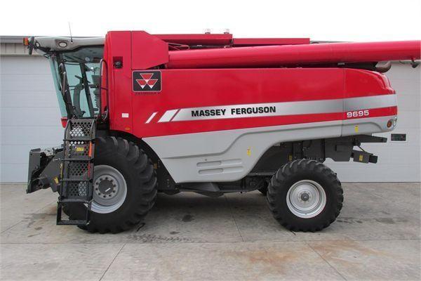 Massey Ferguson 9695