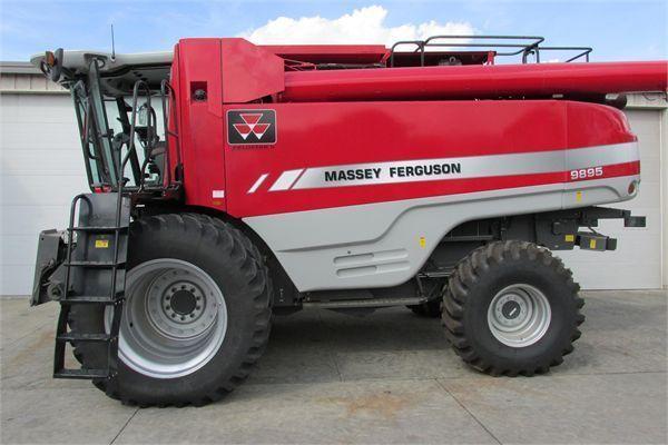 Massey Ferguson 9895