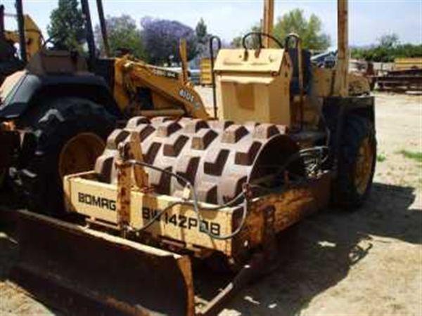 Bomag Model BW142 PDB Compacting Roller