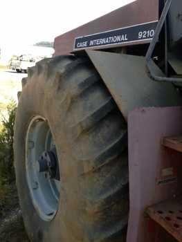 Case IH International 9210 Articualting Tractor