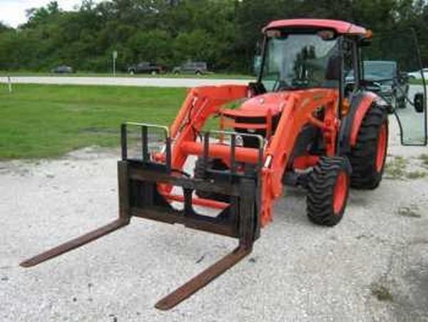 Kubota 4240HSTC-3 Tractor