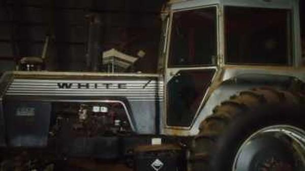White 2-105 Tractor