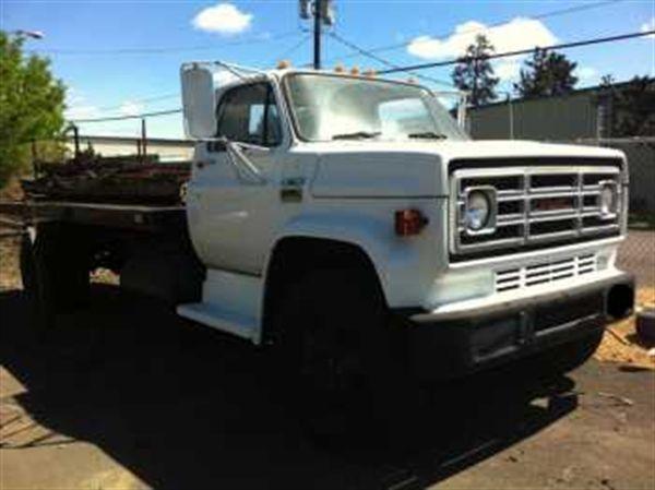 GMC Sierra 6500 Truck and Chassis