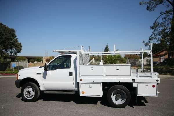 Ford F550 XL Super Duty Flatbed Service Truck