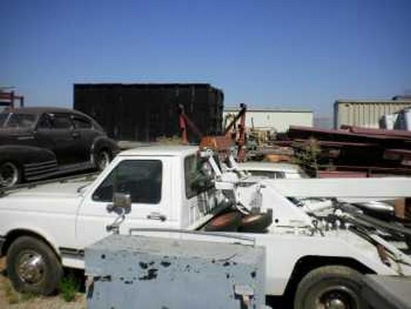 Ford F-450 Tow Truck