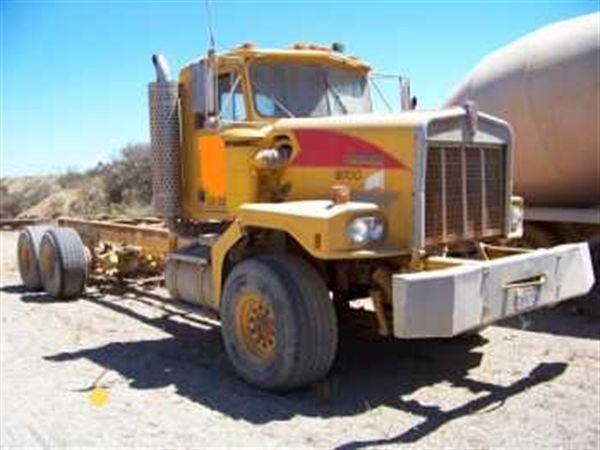 Kenworth T900 Daycab for Cement Mixer Chassis