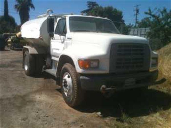 Ford F100 Water Truck
