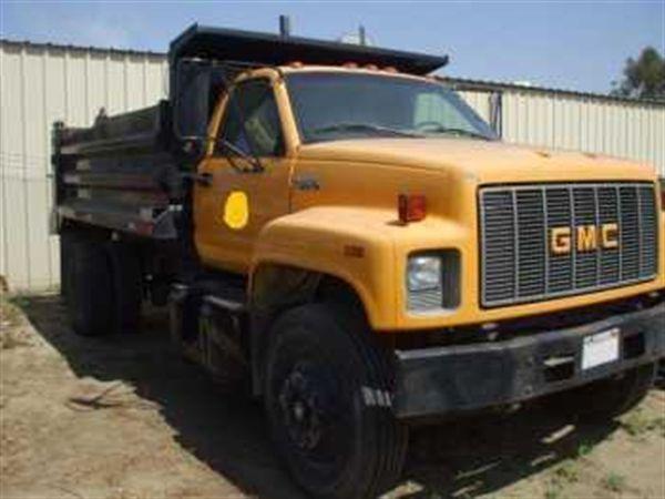 GMC Topkick C5500 Dump Truck
