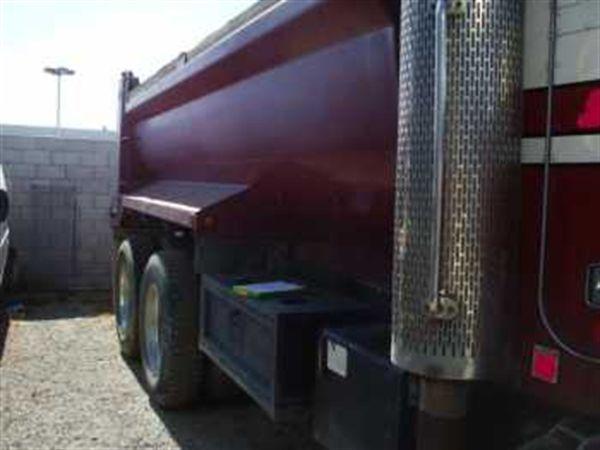 Peterbuilt 359 Dump Truck (T/A) 16’ Bed