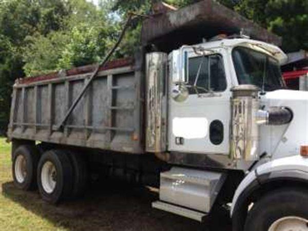Western Star 4964F Dump Truck
