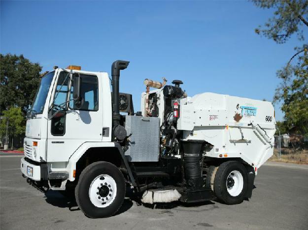 FREIGHTLINER FC70 SWEEPER TRUCK FOR SALE